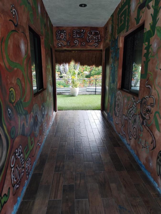 Hostel Casa Xtakay Valladolid  Exteriör bild